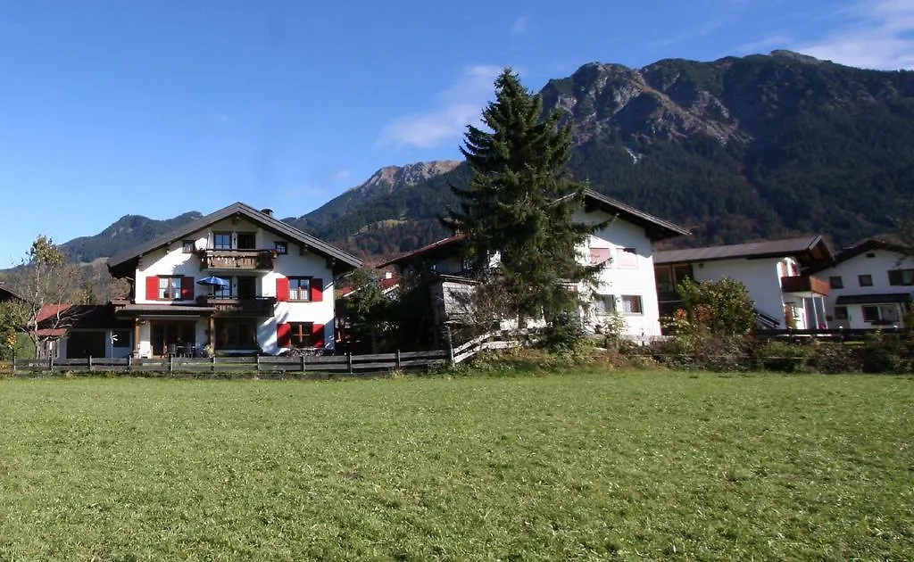 Alpenflair Ferienwohnungen Whg. 304+203 Oberstdorf Apartment